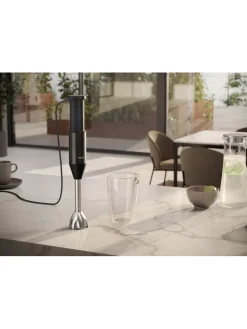 Blender ręczny w kolorze czarnym