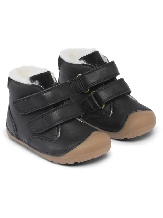 Buty "Petit Mid Winter Strap" w kolorze czarnym do nauki chodzenia