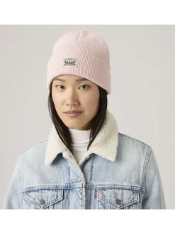 Czapka beanie w kolorze jasnoróżowym