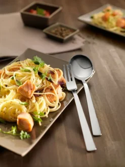 2-częściowy zestaw sztućców w kolorze srebrnym do spaghetti - dł. 20 cm