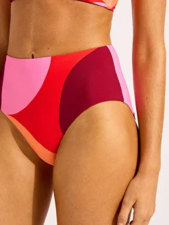 Figi bikini w kolorze czerwono-jasnoróżowym