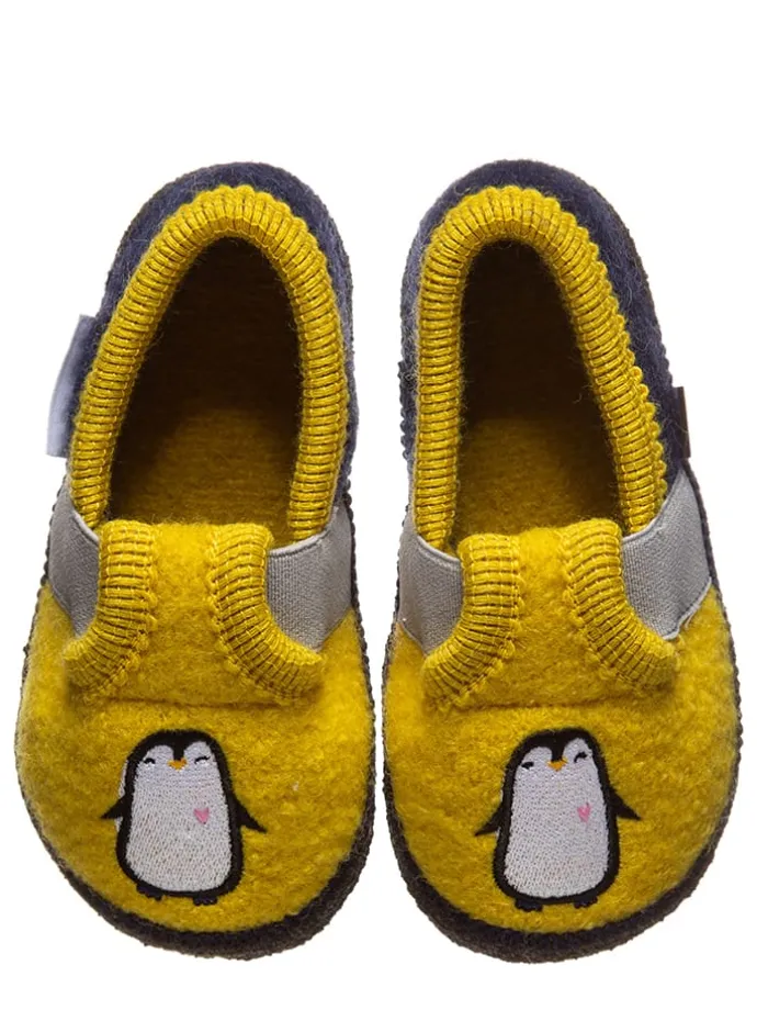 Kapcie "Bobby Pinguin" w kolorze żółtym