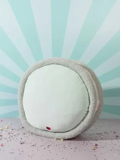 Maskotka 'Kawaii Macaron'' w kolorze zielonym - 0+