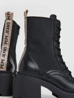 Skórzane botki w kolorze czarnym