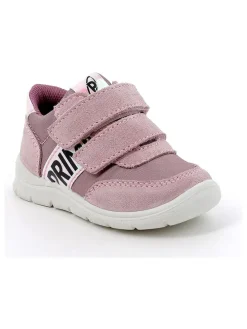 Skórzane sneakersy w kolorze jasnoróżowym