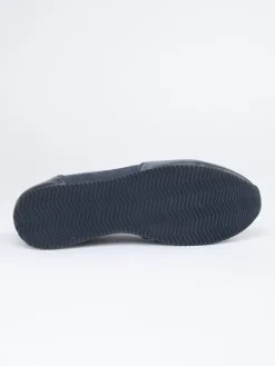 Skórzane sneakersy w kolorze niebieskim