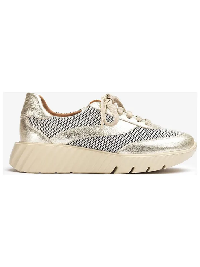 Skórzane sneakersy w kolorze złotym