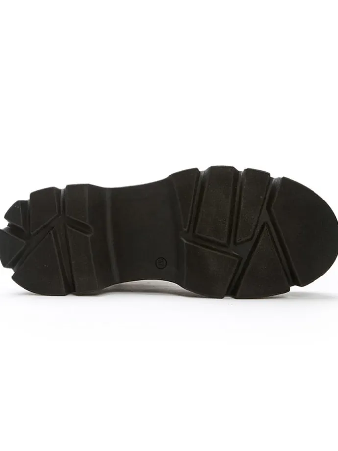 Skórzane sztyblety w kolorze czarnym
