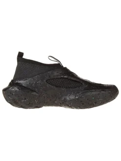 Slippersy w kolorze czarnym