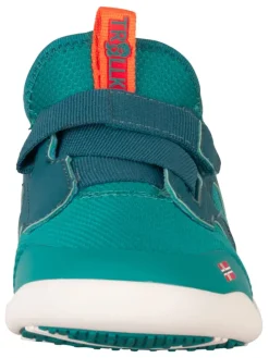 Sneakersy
