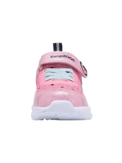 Sneakersy