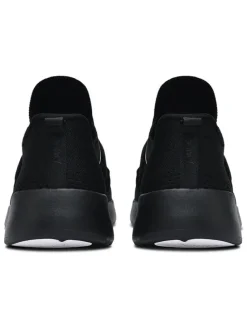 Sneakersy