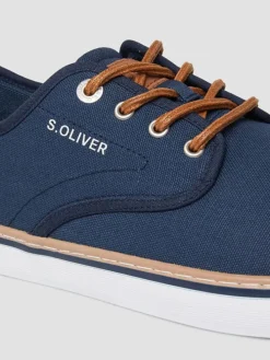 Sneakersy w kolorze granatowym