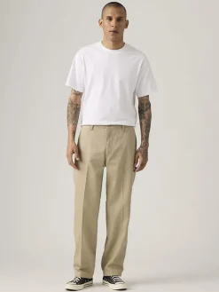 Spodnie chino w kolorze beżowym