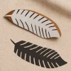 Stempel "Leaf" w kolorze jasnobrązowo-białym - 5 x 15 cm