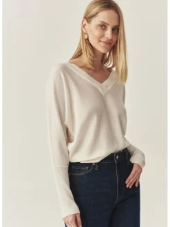 Sweter "Ponno" w kolorze kremowym