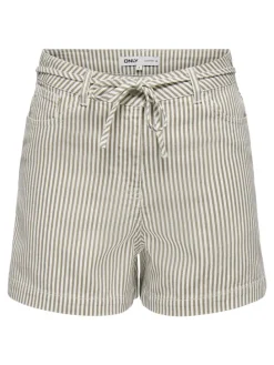 Szorty w kolorze beżowym